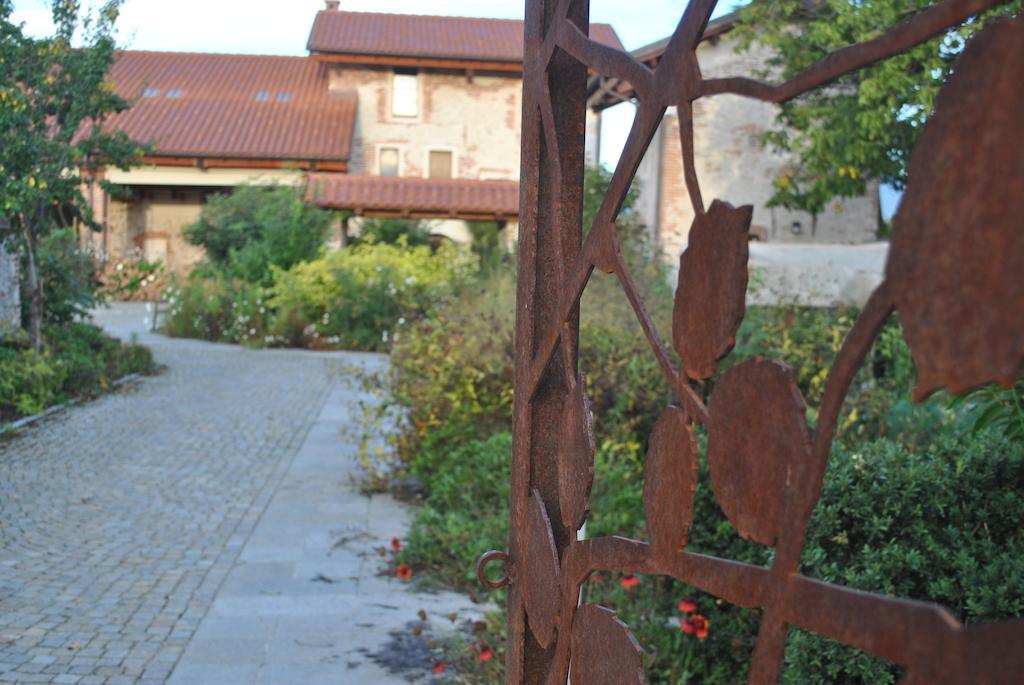 Agriturismo Tetto Garrone Cuneo Exterior foto